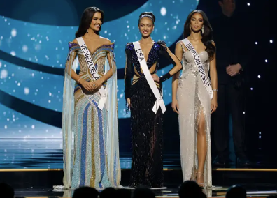 The top 3 Miss Venezuela Miss USA and Miss Dominican Republic